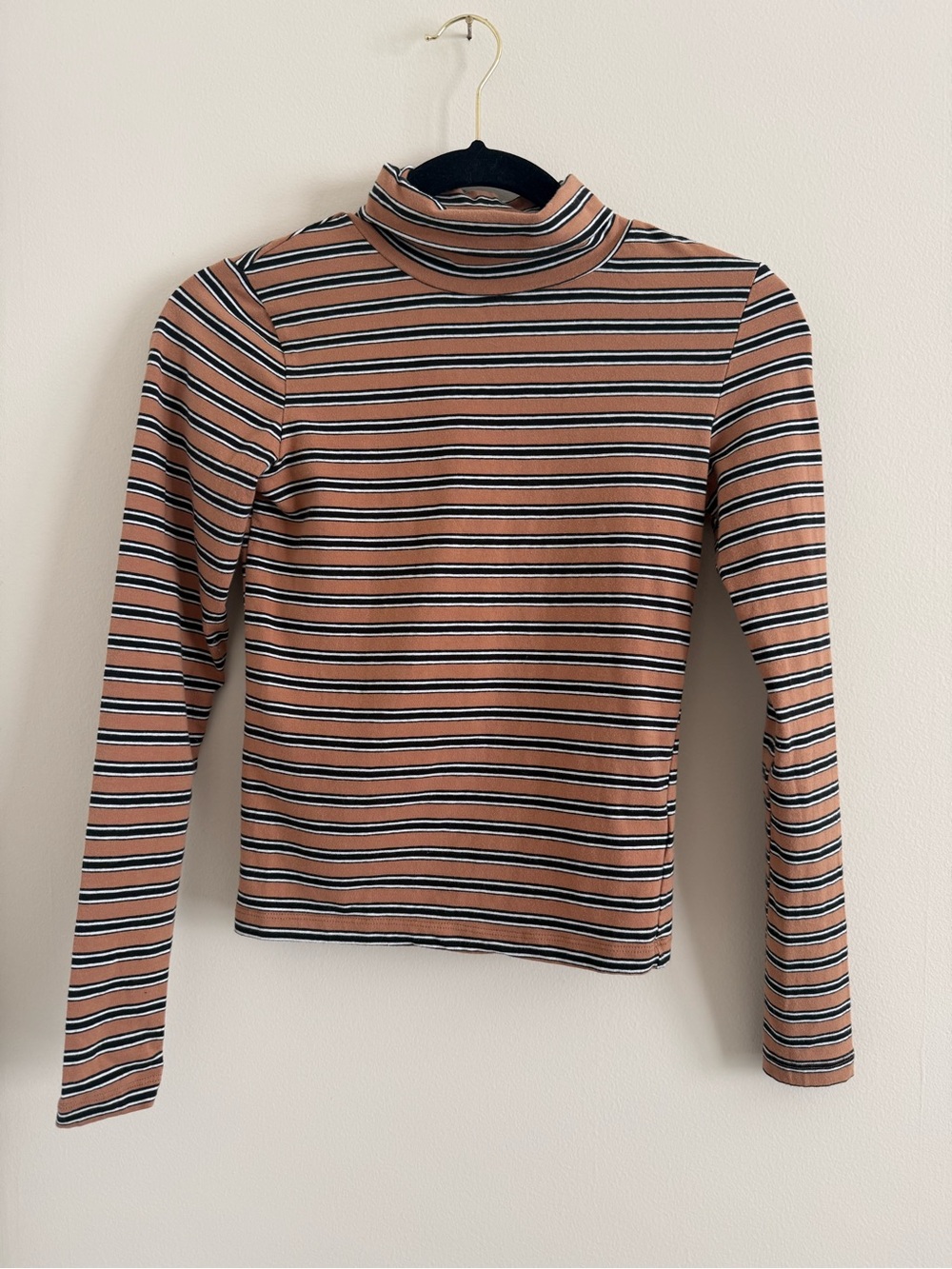 Urban Outfitters Striped Long Sleeve Turtleneck Top - Rust, Black & White // XS - Picture 2 of 9